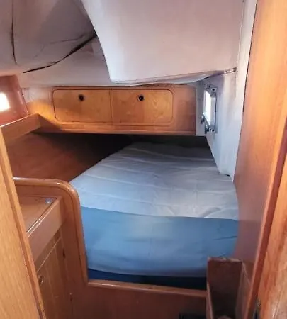 Ботель Velero En Port Forum Sail Boat *