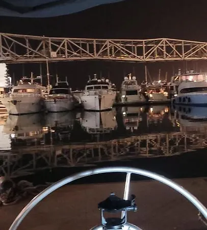Ботель Velero En Port Forum Sail Boat
